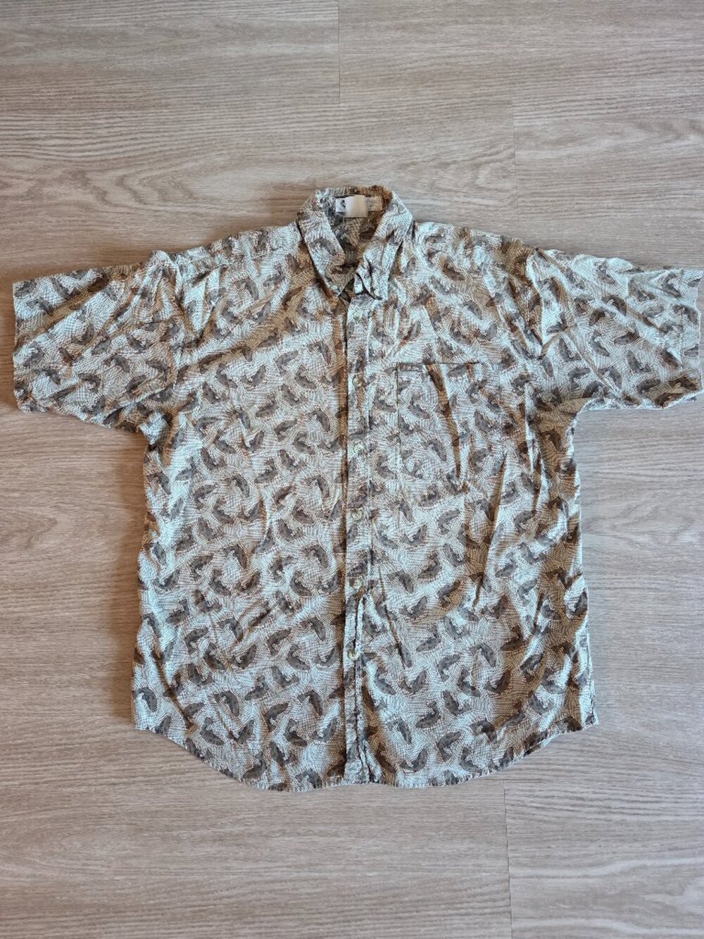 Vintage Columbia Fish Novelty Print Button Down Shirt